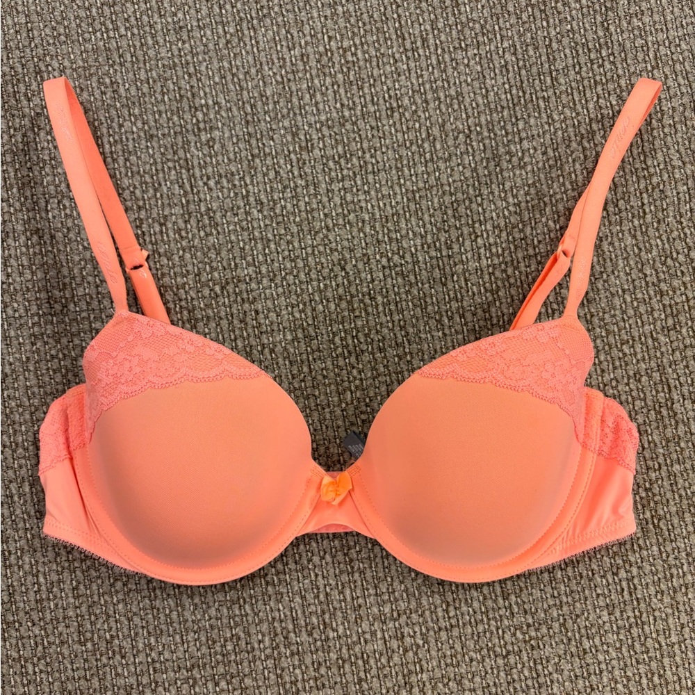 Aerie Coral Lace Trim Underwire Bra – 34C – Like New